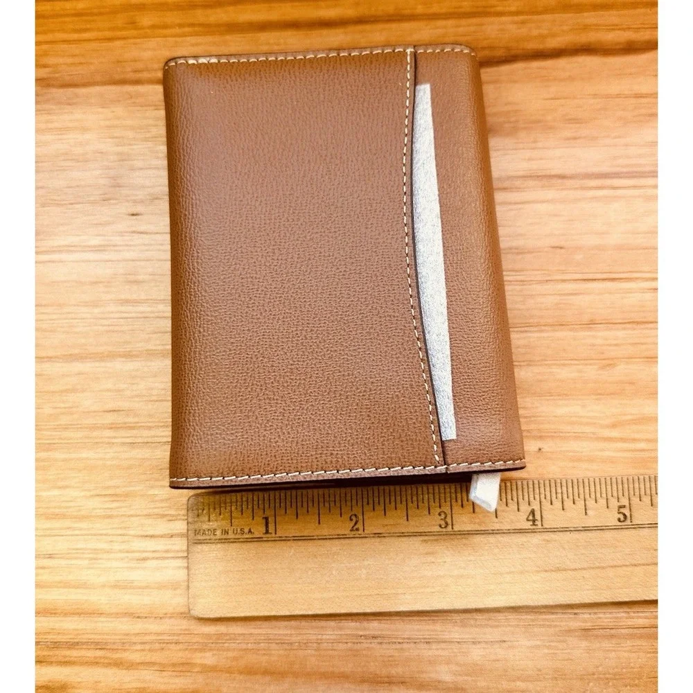 NWT‎ Kate Spade Bifold Flap Wallet All Spice Cake Snap Closure Zip Coin Pouch